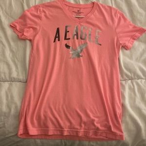 Never worn, v-neck pink American eagle T-shirt